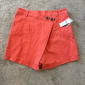 NWT 8P skort